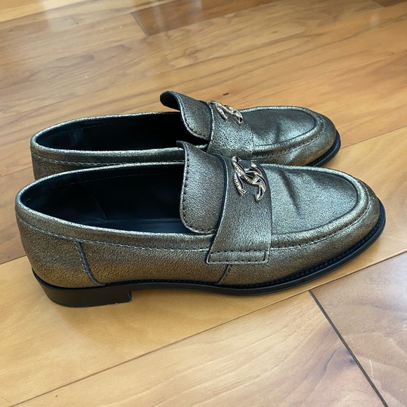 Channel shoes - Picture 2 of 7